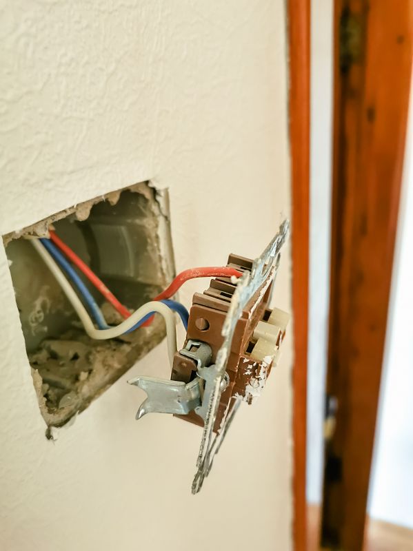 Outdoor Fan Wiring in Heber City, UT